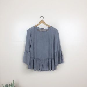 [Beach Lunch Lounge] Gray Chambray Ruffle Hem Top